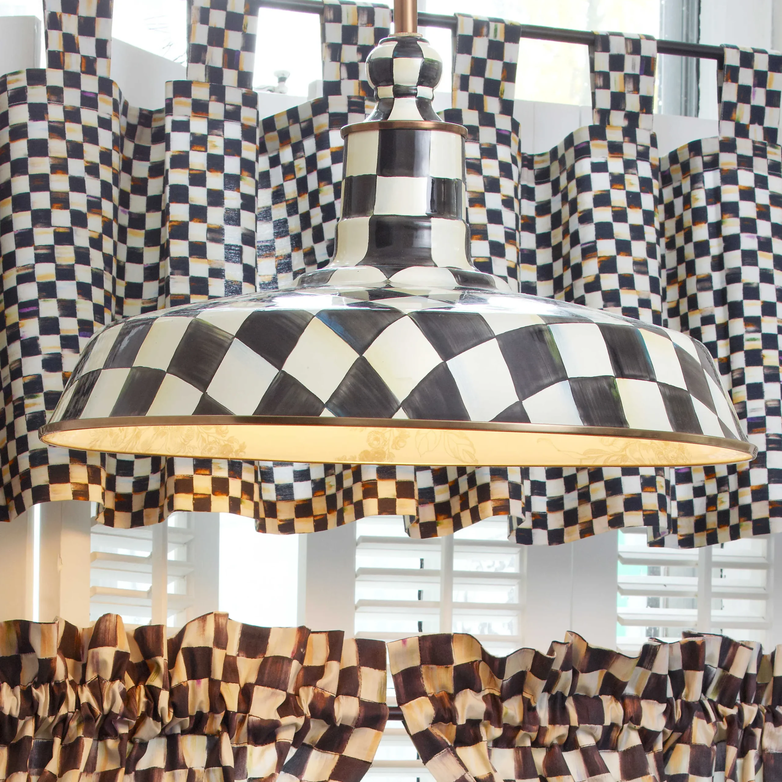 MacKenzie-Childs Courtly Check 18 Barn Pendant Lamp| Lighting