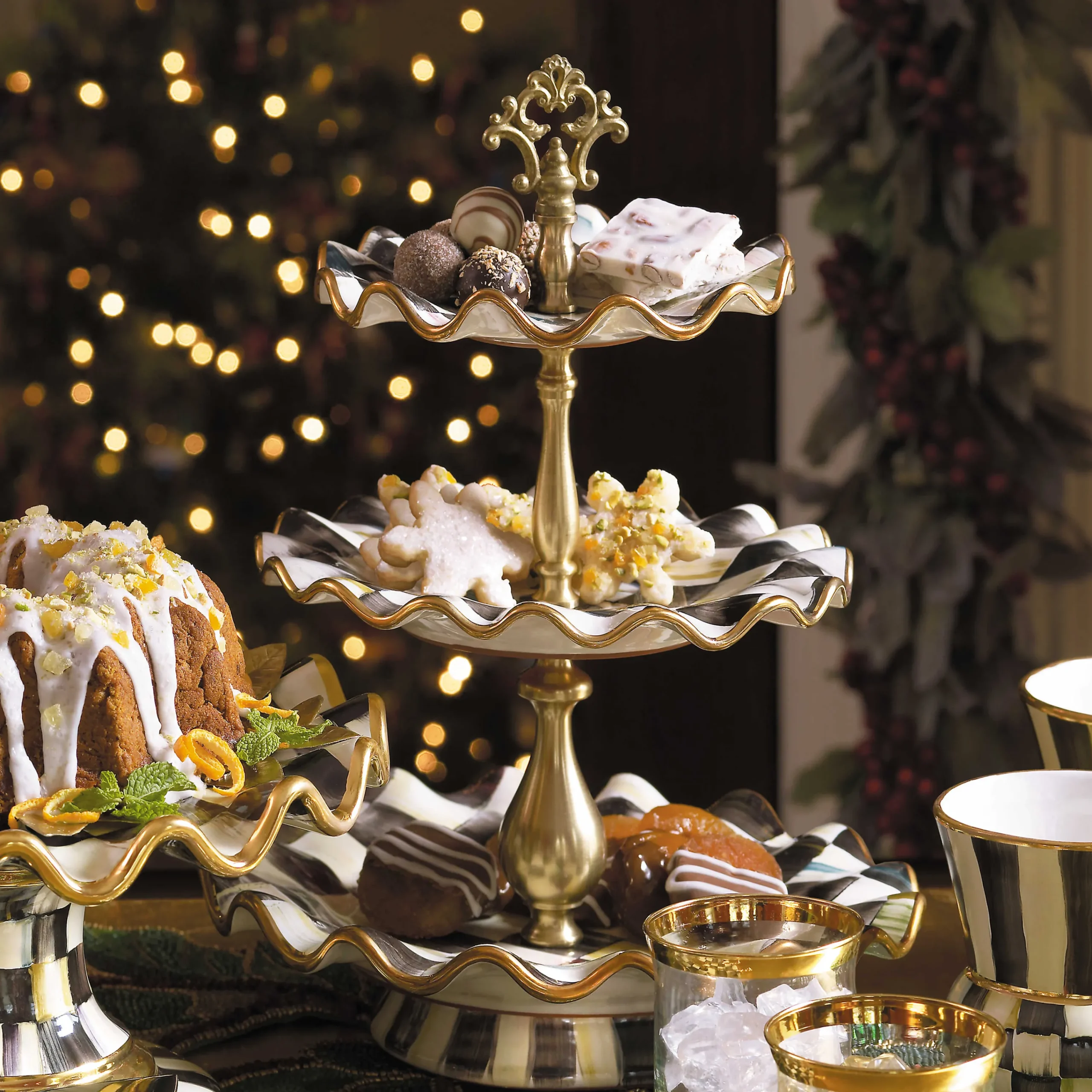 MacKenzie-Childs Courtly Check Ceramic Three Tier Sweet Stand| Bar Entertaining|Serveware