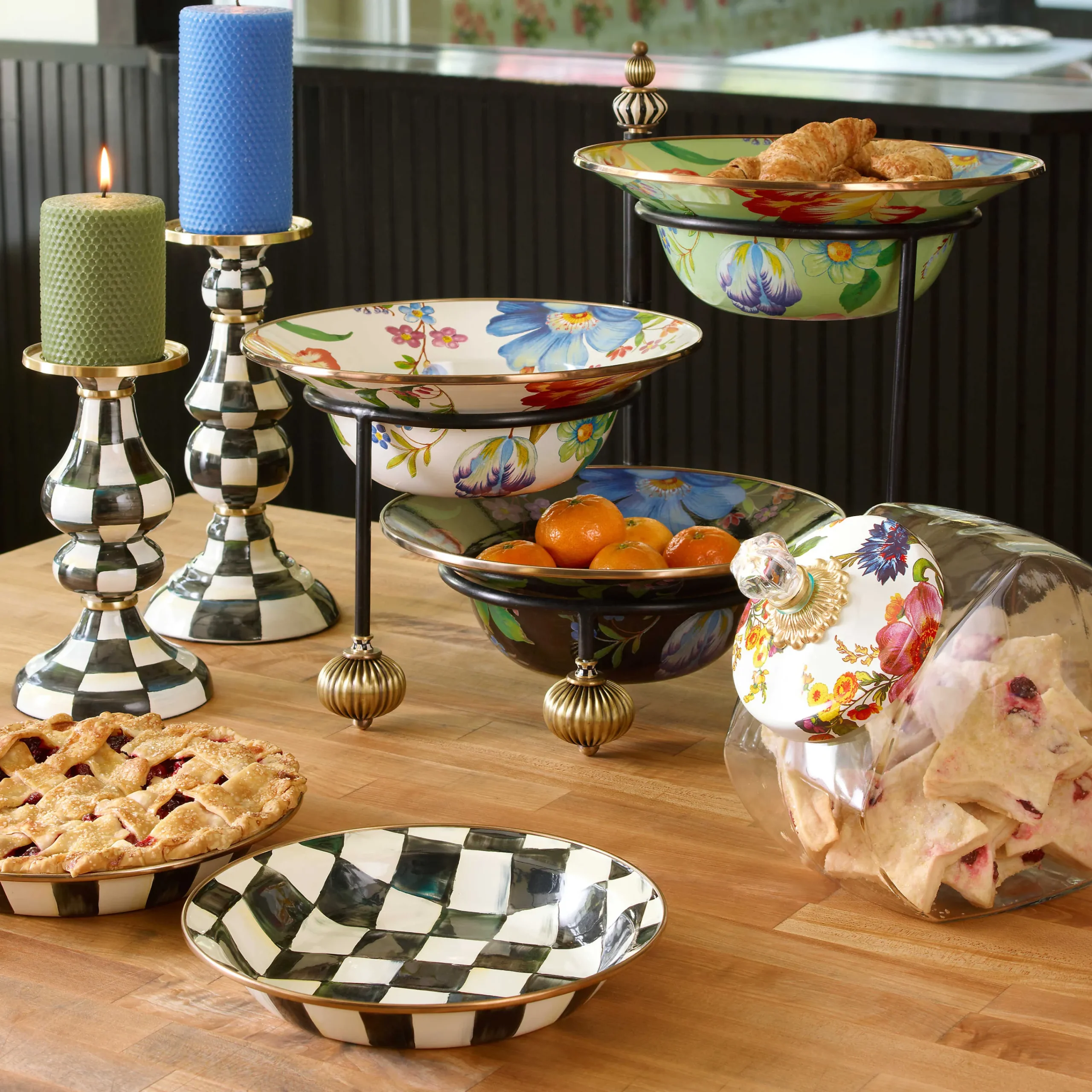 MacKenzie-Childs Courtly Check Pie Plate| Fall Entertaining|Cookware & Bakeware