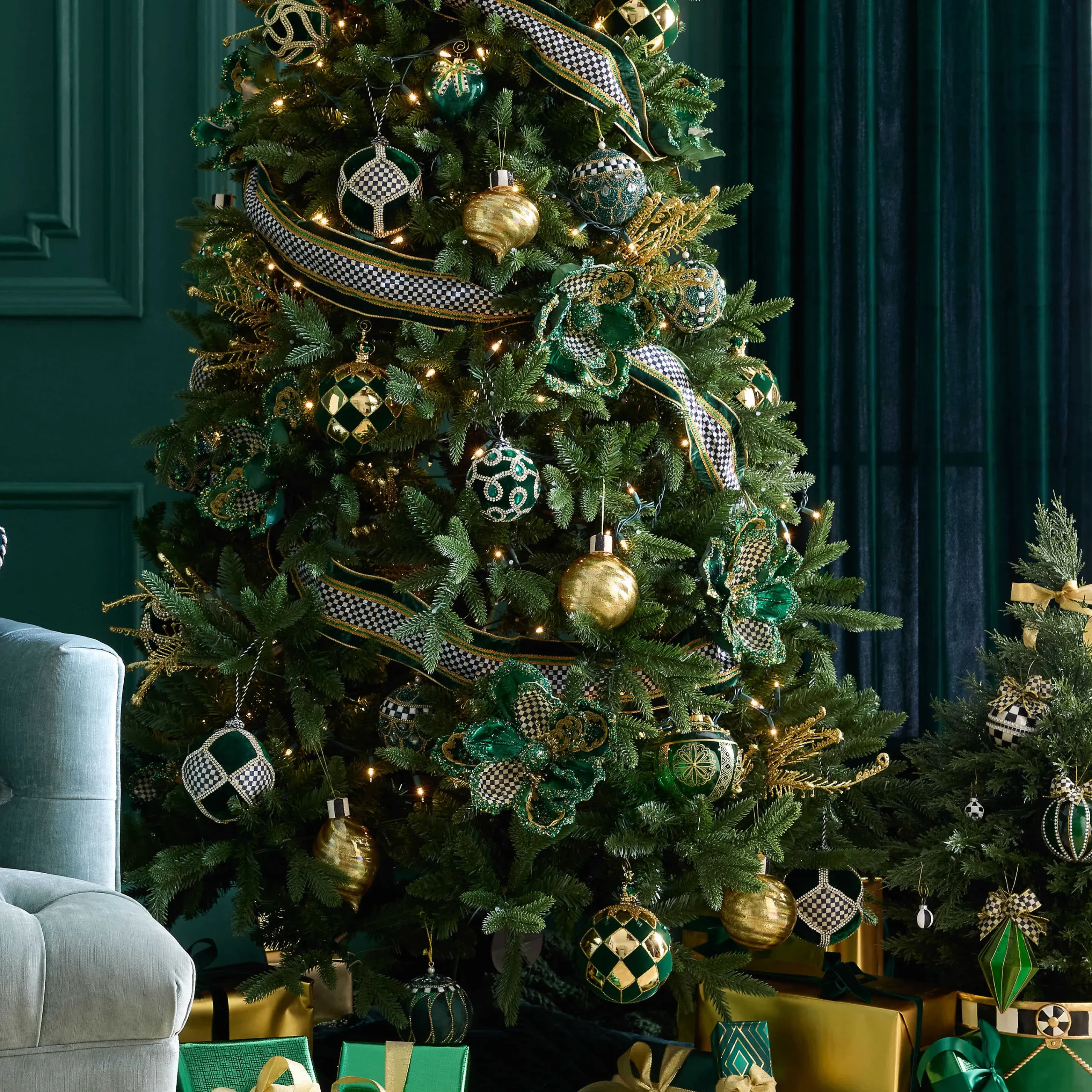 MacKenzie-Childs Emerald Luxe Magnolia Clip| Finishing Touches