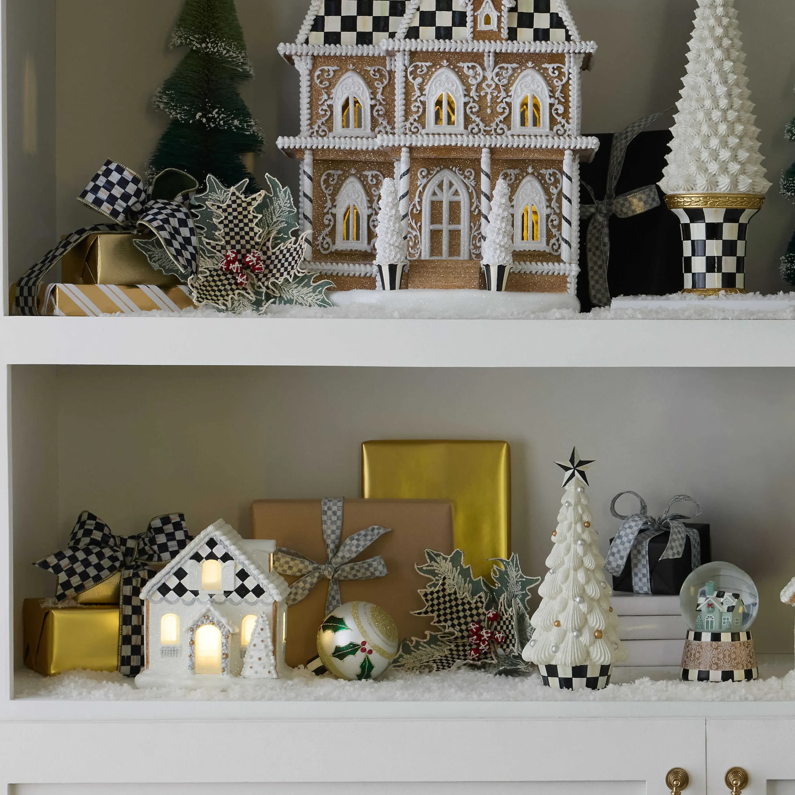 MacKenzie-Childs Farmhouse Holiday Holly Clip| Finishing Touches