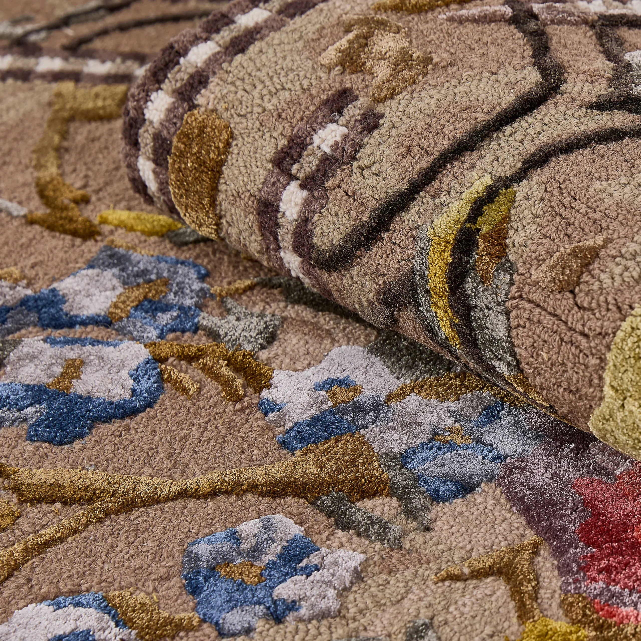 MacKenzie-Childs Field Study Floral 3' x 5' Rug| Rugs