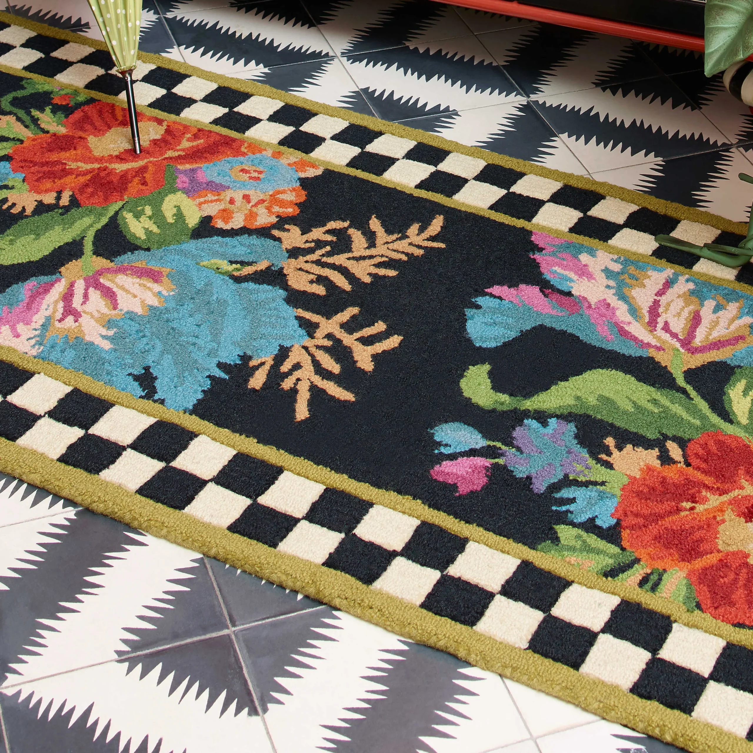 MacKenzie-Childs Flower Market 2'6 x 8' Runner| Rugs